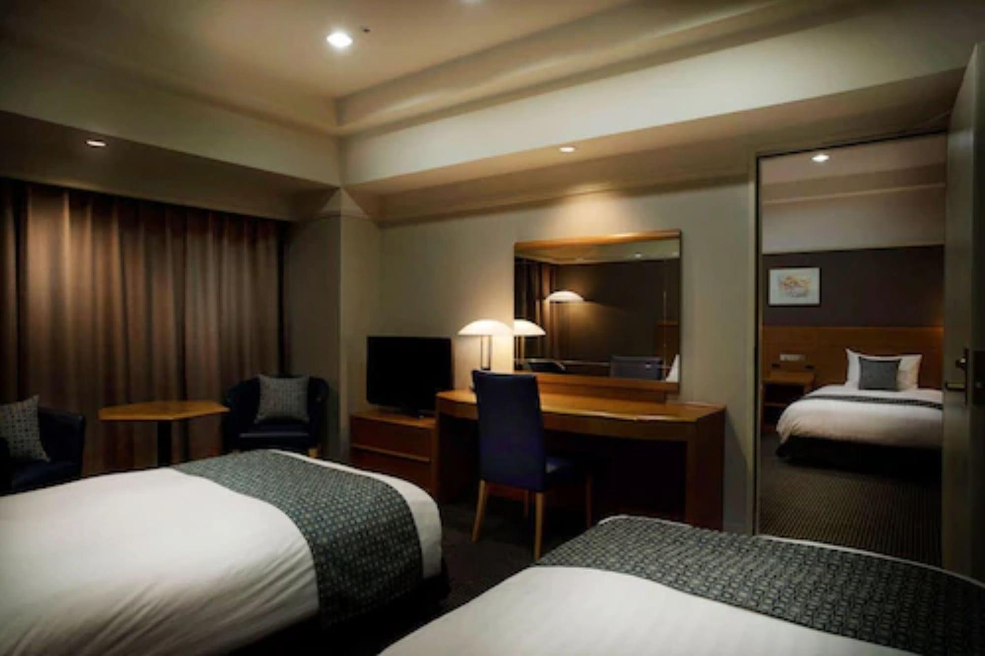 Royton Sapporo Hotel Exterior foto A room at the hotel