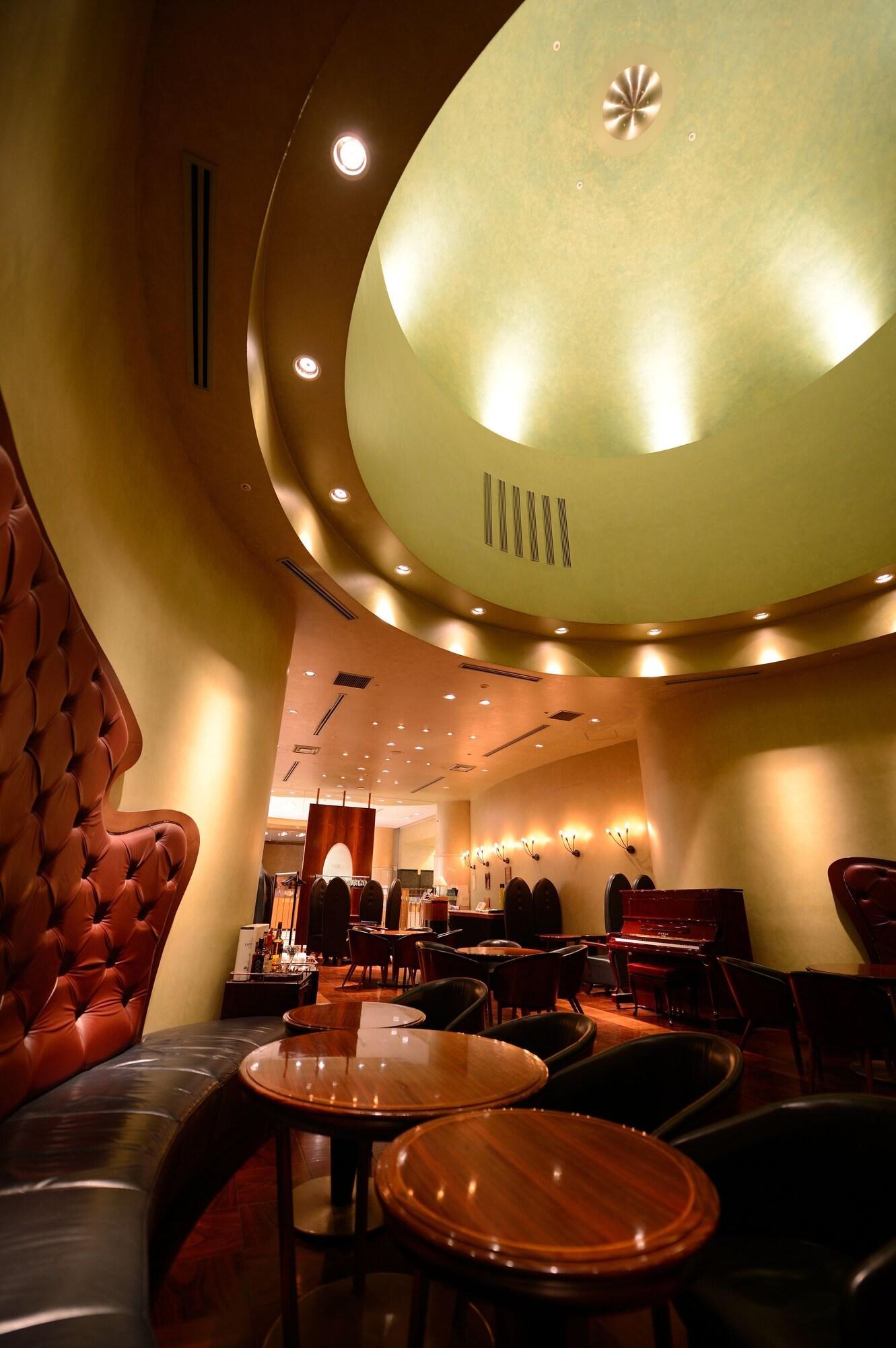 Royton Sapporo Hotel Exterior foto The interior of the lounge